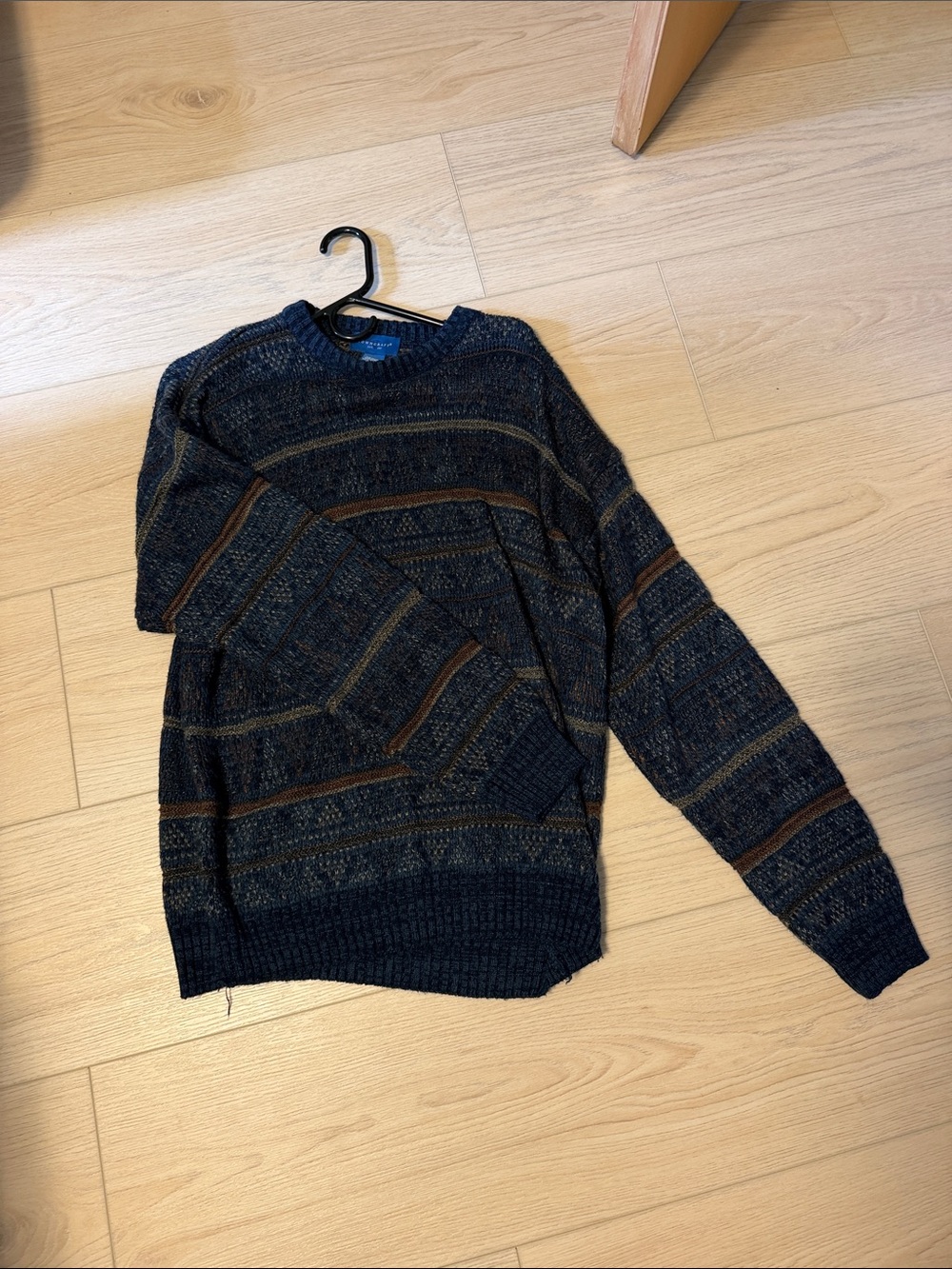 Towncraft Navy and Heathered Gray Knit Sweater - Picture 3 of 3